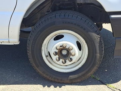 2024 Ford E-Series Cutaway E-450 DRW 158" WB