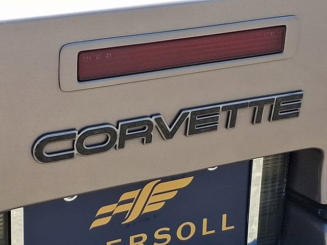 1989 Chevrolet Corvette CORVETTE 2DR CONVERTIBLE
