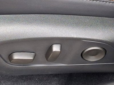 2025 GMC Acadia AT4