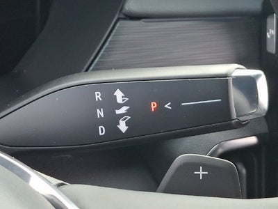 2025 GMC Acadia AT4