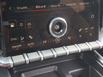 2025 GMC Acadia AT4
