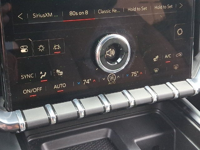 2025 GMC Acadia AT4