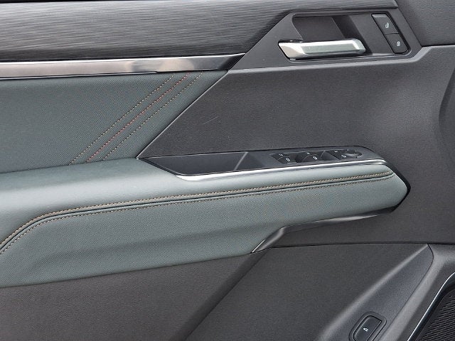 2025 GMC Acadia AT4