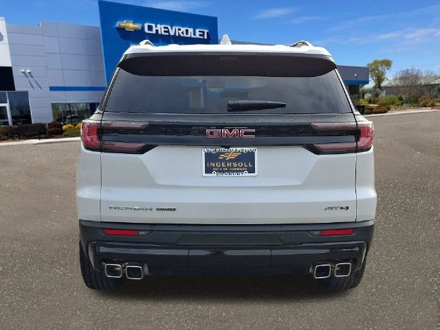 2025 GMC Acadia AT4