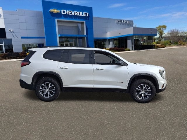 2025 GMC Acadia AT4