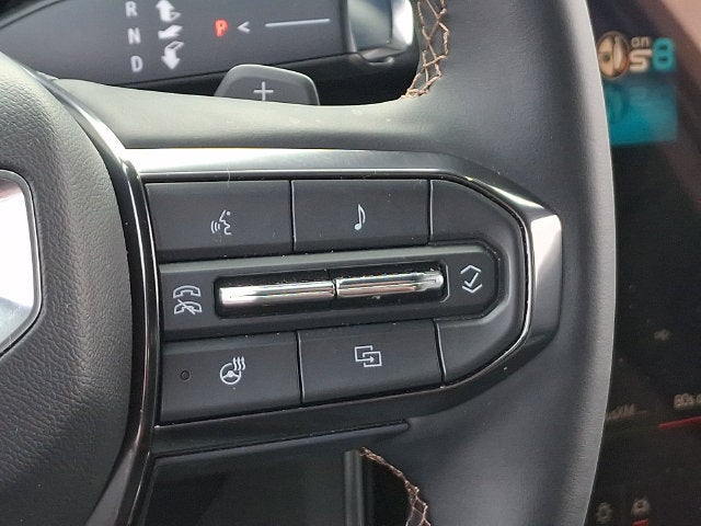 2025 GMC Acadia AT4