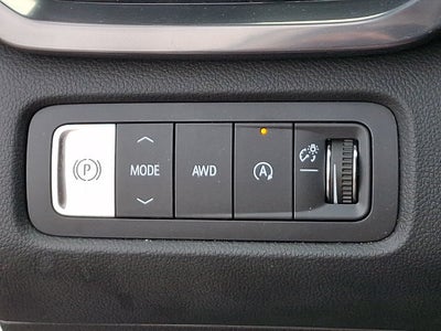 2025 GMC Acadia AT4