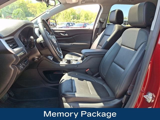 2023 GMC Acadia SLT