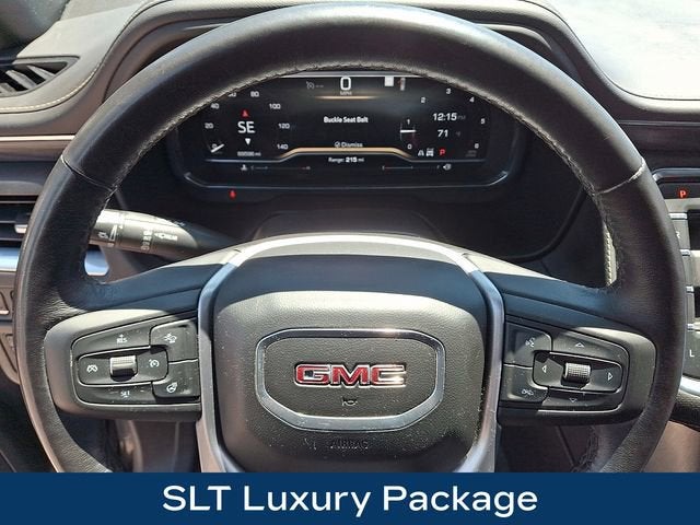 2022 GMC Yukon SLT