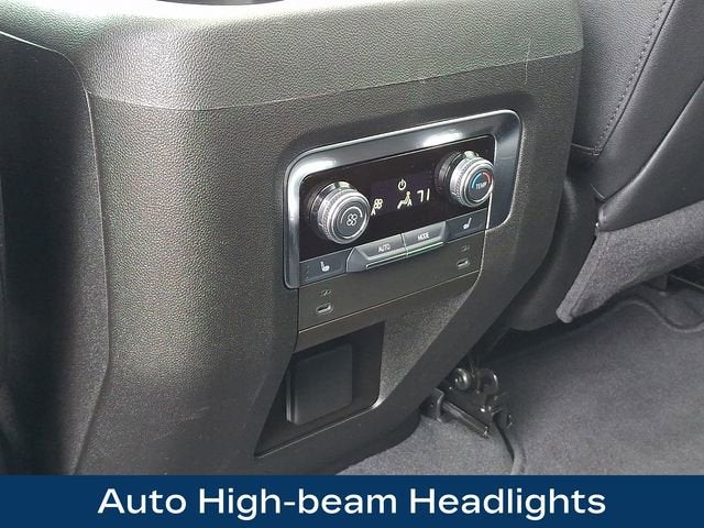 2025 GMC Yukon XL Elevation