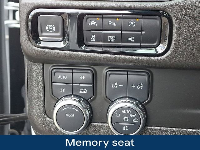 2025 GMC Yukon XL Elevation