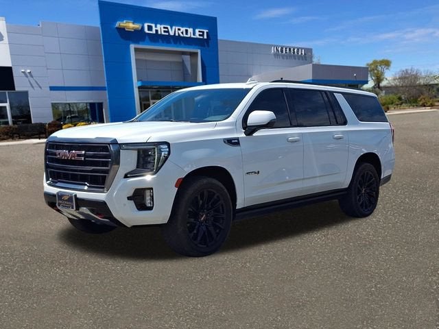 2023 GMC Yukon XL AT4