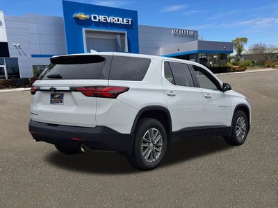 2023 Chevrolet Traverse LS