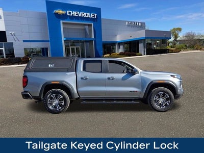 2025 GMC Canyon AT4