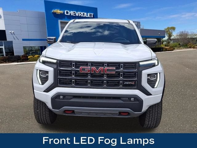 2025 GMC Canyon AT4