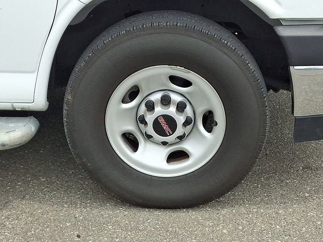 2024 GMC Savana Cargo 2500 Work Van