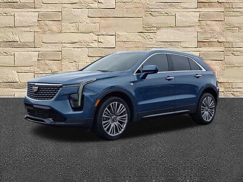 2024 Cadillac XT4 Premium Luxury