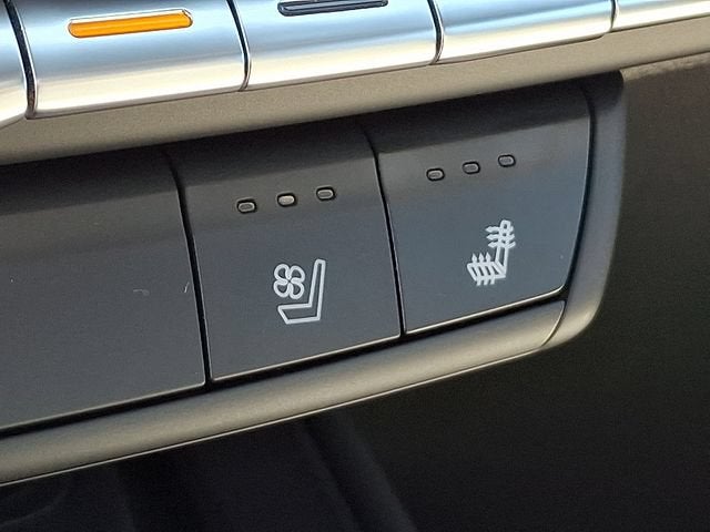 2021 Cadillac XT4 AWD Sport