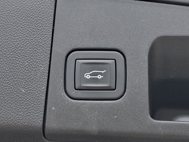 2025 Cadillac XT4 Sport