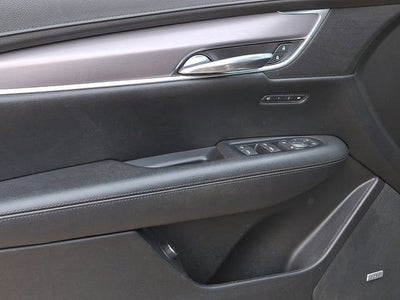 2017 Cadillac XT5 Luxury AWD