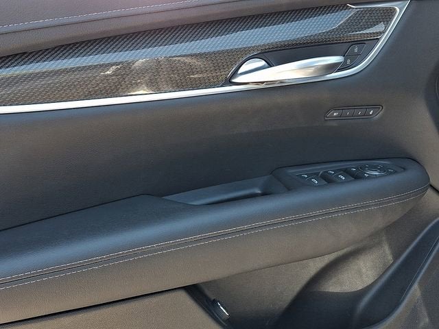 2021 Cadillac XT5 AWD Sport