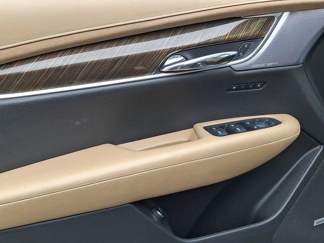 2020 Cadillac XT6 AWD Sport