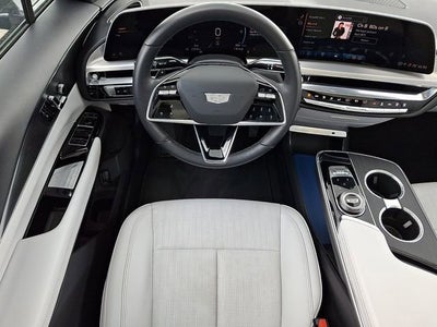 2024 Cadillac LYRIQ Luxury 1