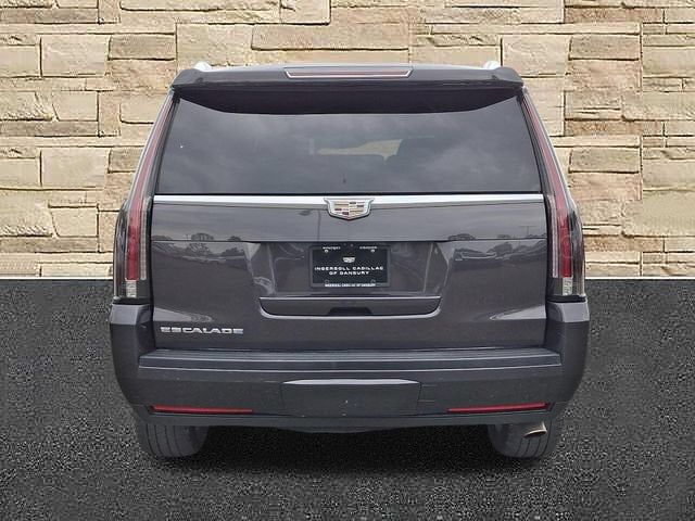 2017 Cadillac Escalade Luxury