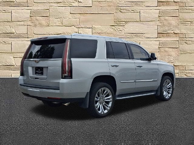 2020 Cadillac Escalade Luxury