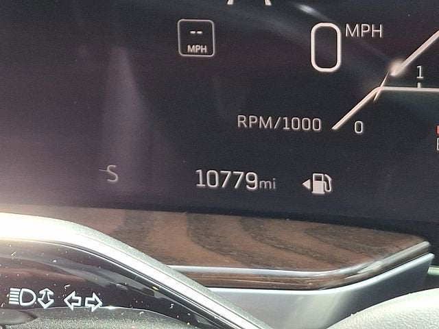 2025 Cadillac Escalade Sport Platinum
