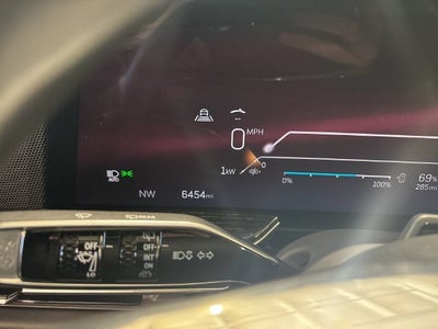 2025 Cadillac ESCALADE IQ Luxury 1