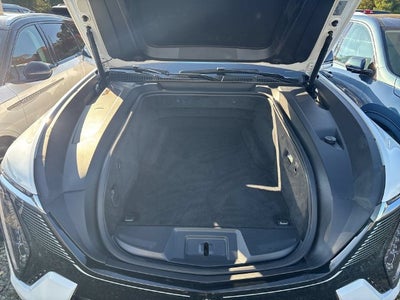 2025 Cadillac ESCALADE IQ Luxury 1