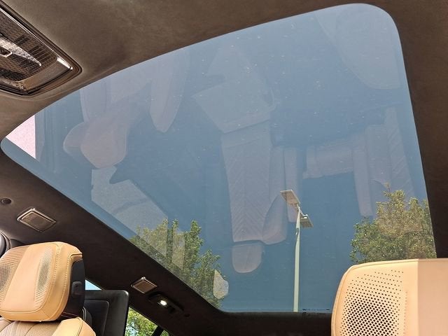 2025 Cadillac ESCALADE IQ Luxury 2