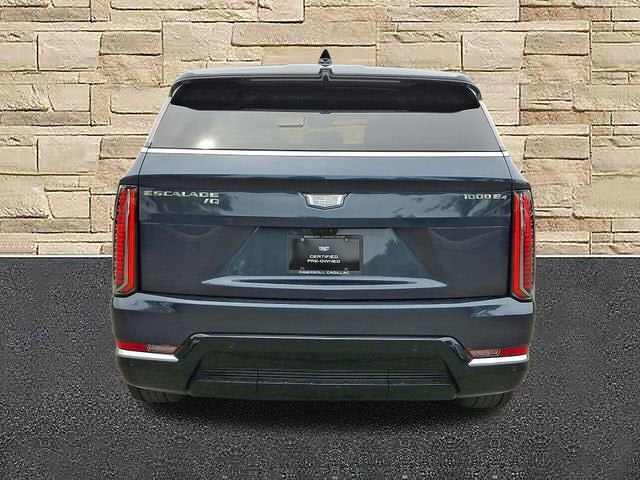 2025 Cadillac ESCALADE IQ Luxury 2