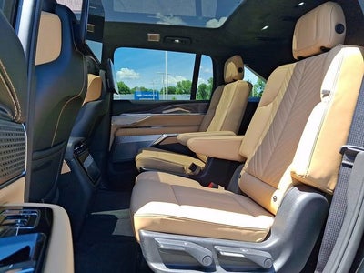 2026 Cadillac ESCALADE IQ Premium Sport