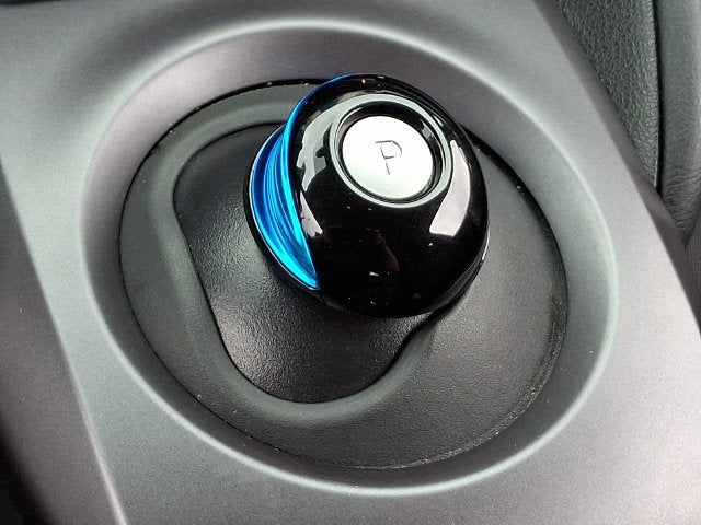 2025 Nissan LEAF S