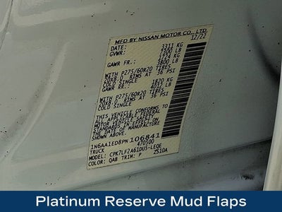 2023 Nissan TITAN Crew Cab Platinum Reserve 4x4