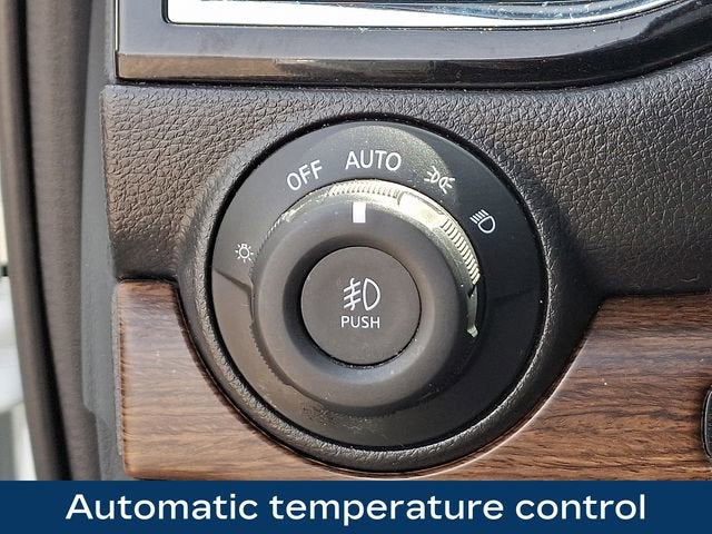 2023 Nissan TITAN Crew Cab Platinum Reserve 4x4