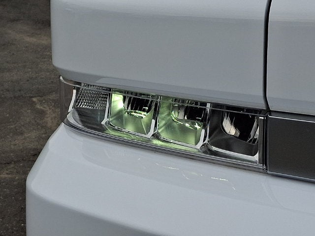 2024 BrightDrop Zevo 600 EJY