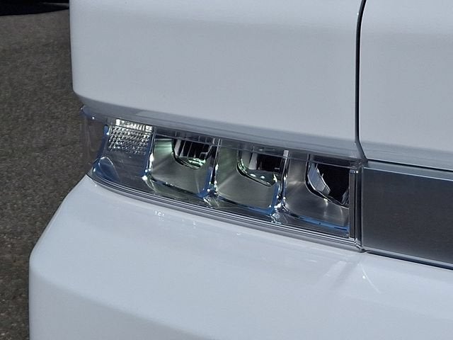 2024 BrightDrop Zevo 600 EJY