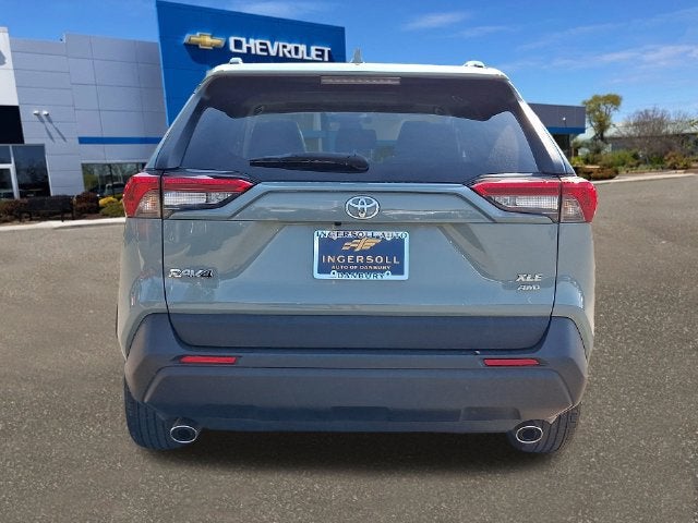 2020 Toyota RAV4 XLE