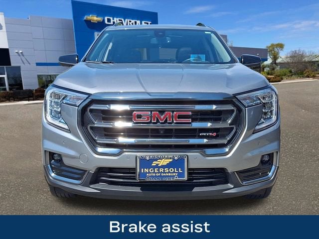 2023 GMC Terrain AT4