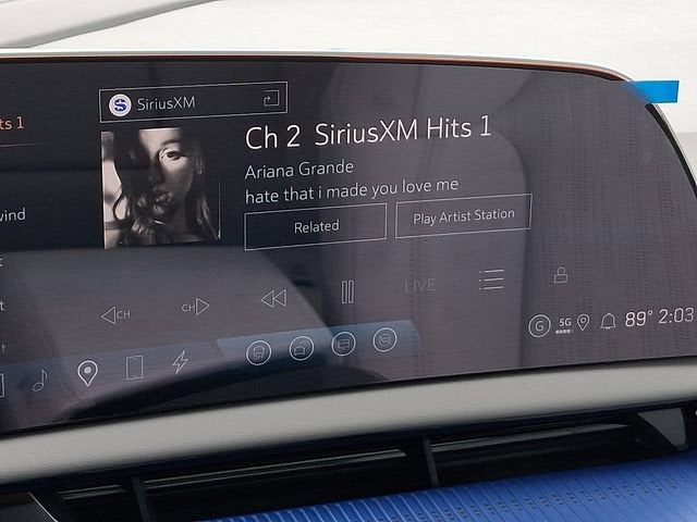 2025 Cadillac OPTIQ Luxury 2