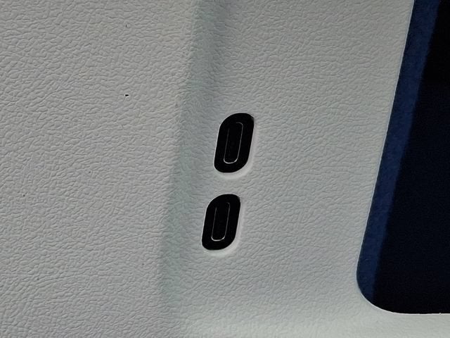2025 Cadillac OPTIQ Luxury 2