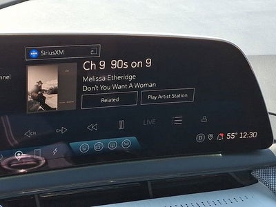 2025 Cadillac OPTIQ Luxury 2