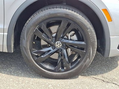 2024 Volkswagen Tiguan 2.0T SE R-Line Black