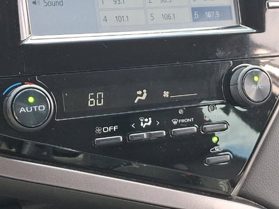 2019 Toyota Camry SE