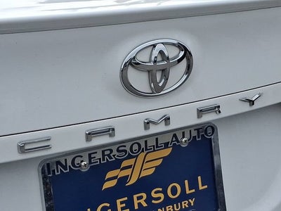 2020 Toyota Camry SE