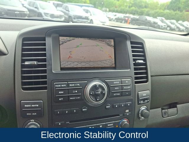 2011 Nissan Pathfinder SV