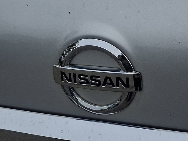2011 Nissan Pathfinder SV